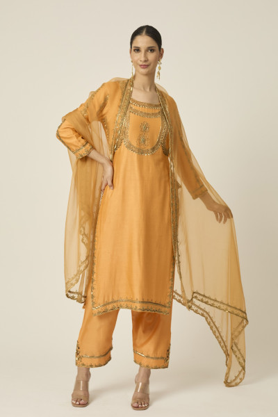 RUQSAT KURTA SET