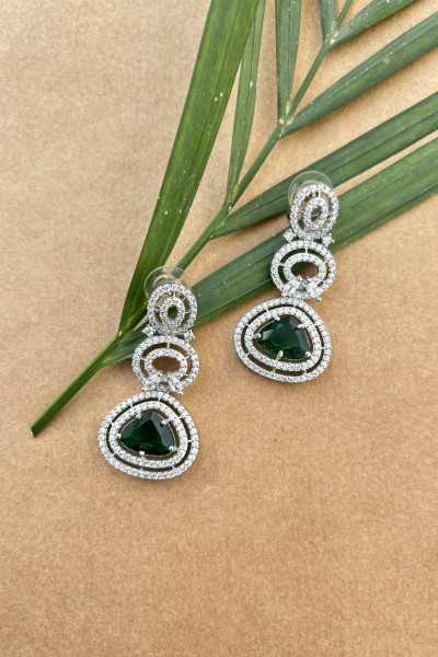 EMERALD DROP EARRINGS