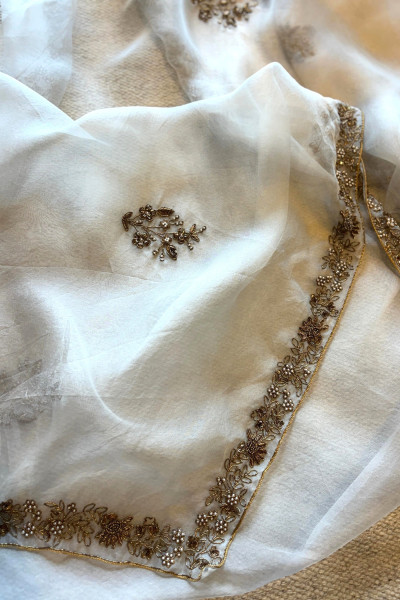 IVORY GOLD MEENAKSHI DUPATTA