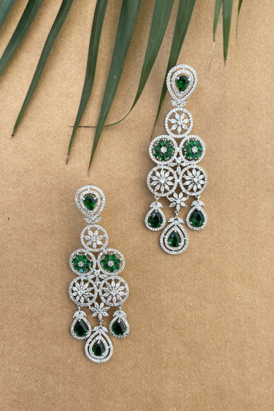 MAHIRA EARRINGS