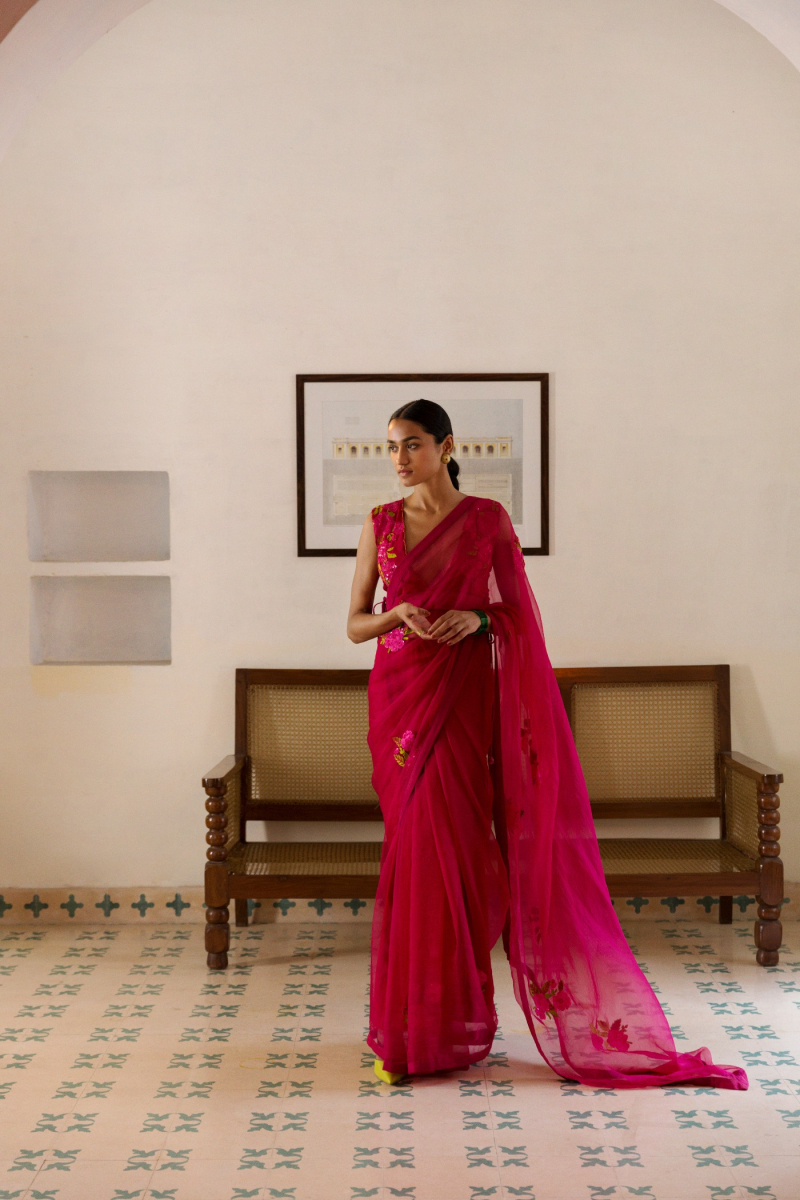 SAHINA SAREE
