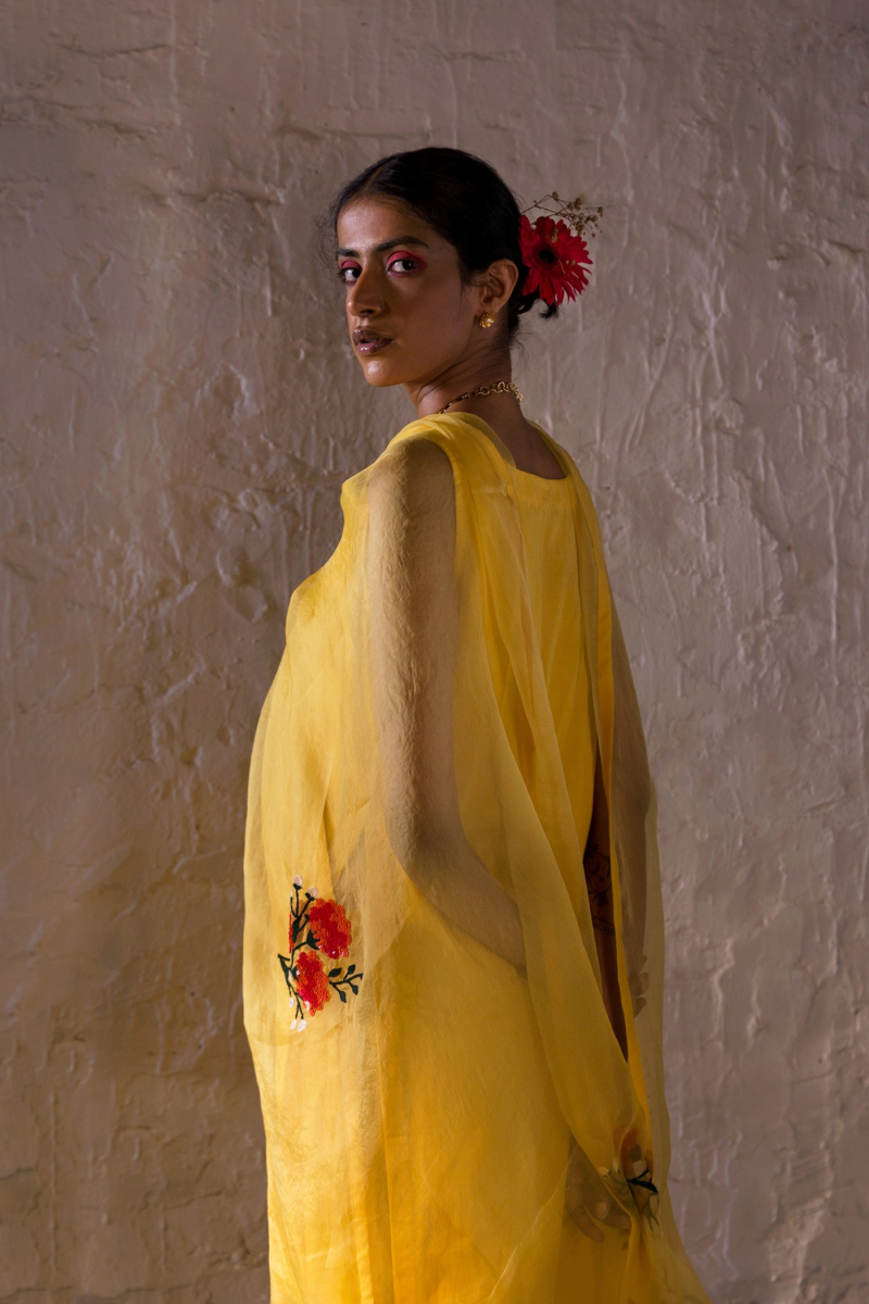 GUL NILAKSHI KURTA SET