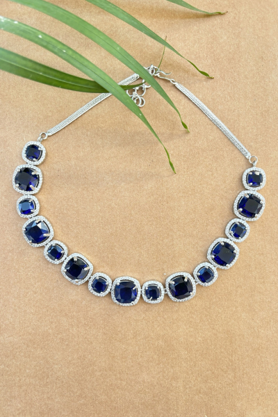 SAPPHIRE NECK SET