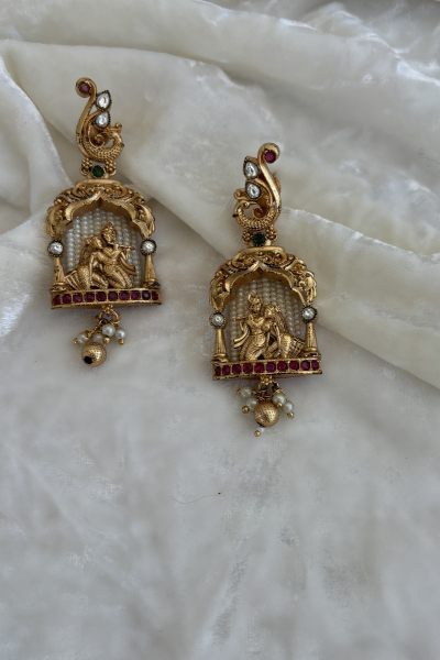 RAAS TEMPLE EARING