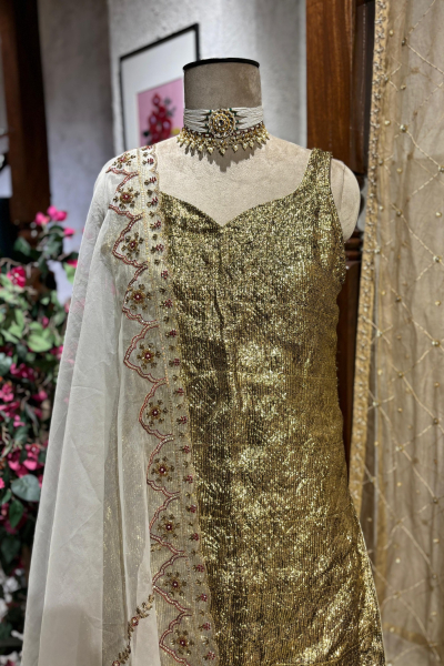 MEHAFIL LEHANGA
