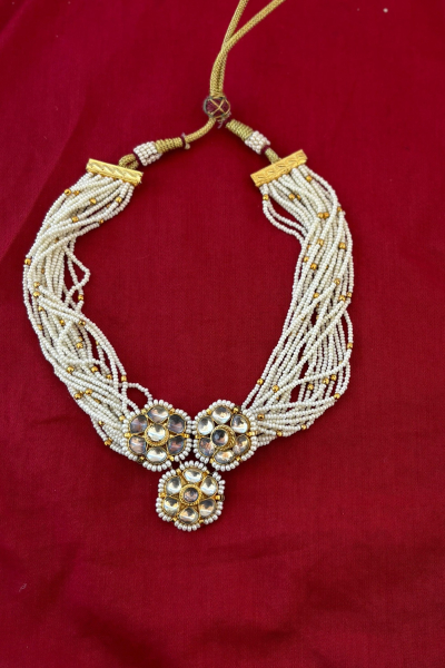 BANARASI GLOW NECKPIECE