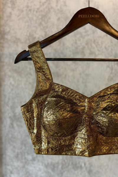 GOLD DISHA BLOUSE (SLEEVELESS)