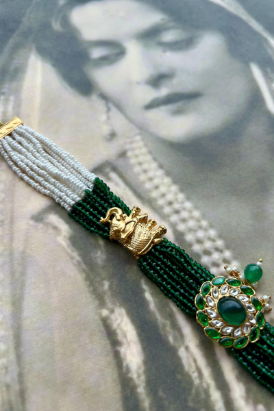 PACHALA NECKPIECE