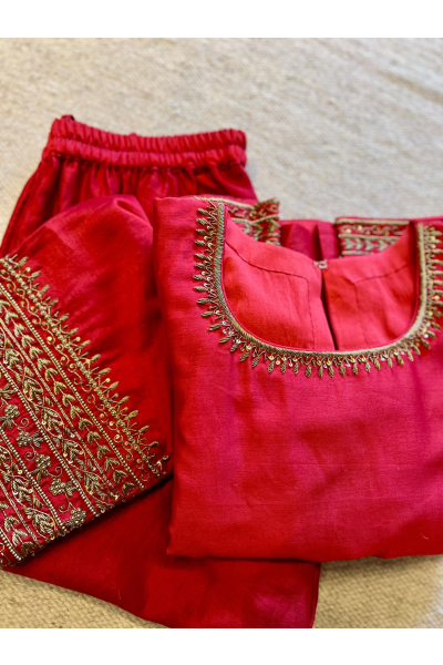 GULMOHAR RED KURTA SET