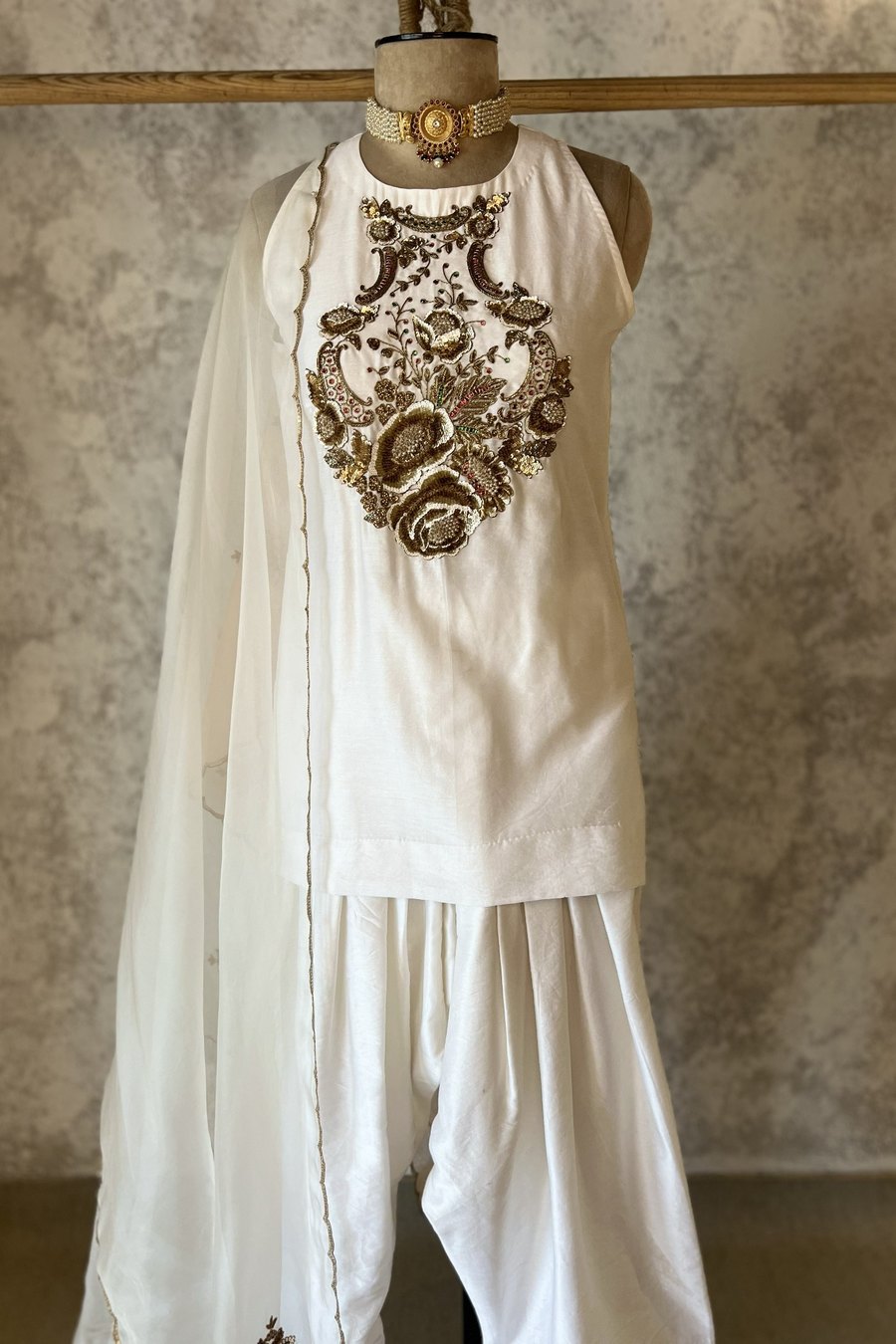 IVORY FARSI KURTA SET