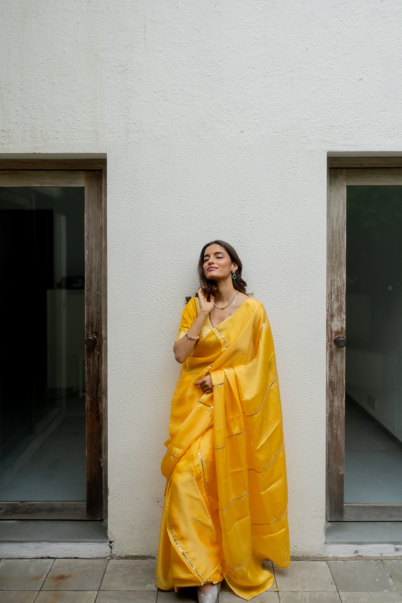 Madhubala Satin Silk Saree | Peeli Dori